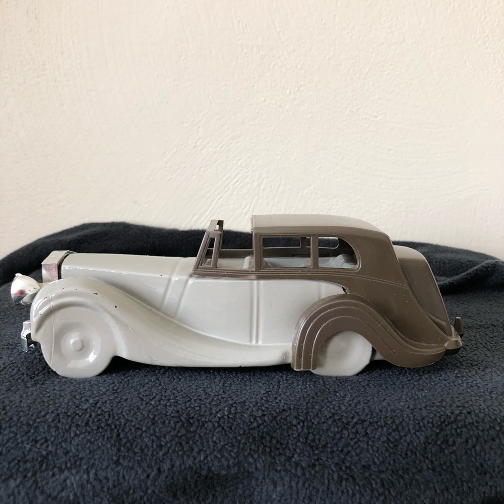 Vtg Avon Rolls Royce, 1970’s, empty